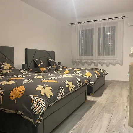 2 Bedroom Center With Balcony Rajecke Teplice *
