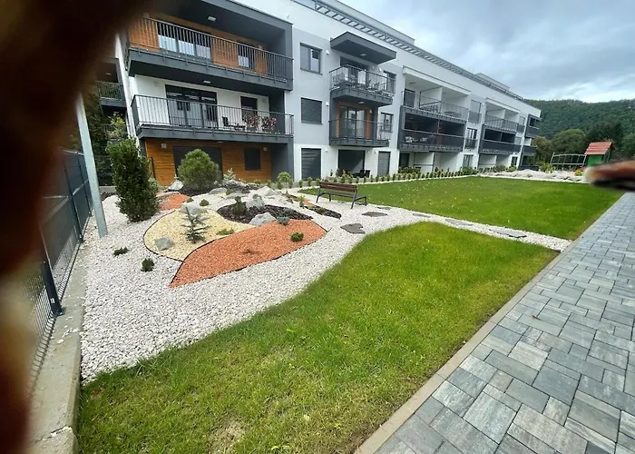 2 Bedroom Center With Balcony Rajecké Teplice