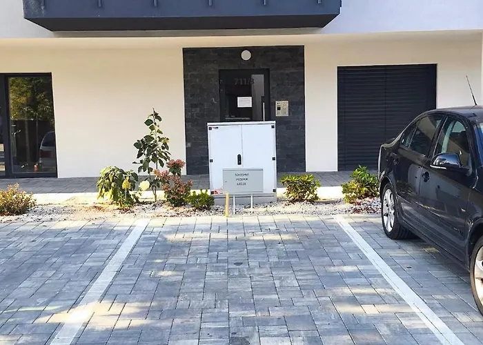 2 Bedroom Center With Balcony Lejlighed